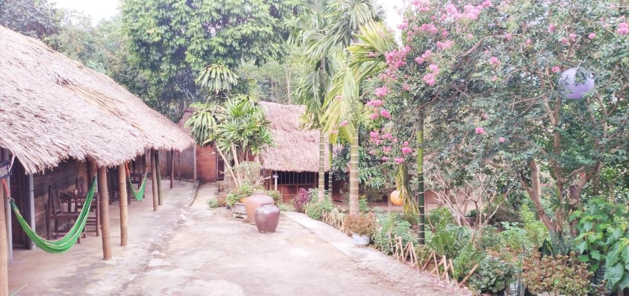 Family Homestay Ba Vi Exterior foto